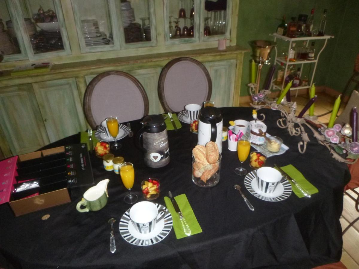 Le Domaine De La Lezardiere B&B Espiet Kültér fotó