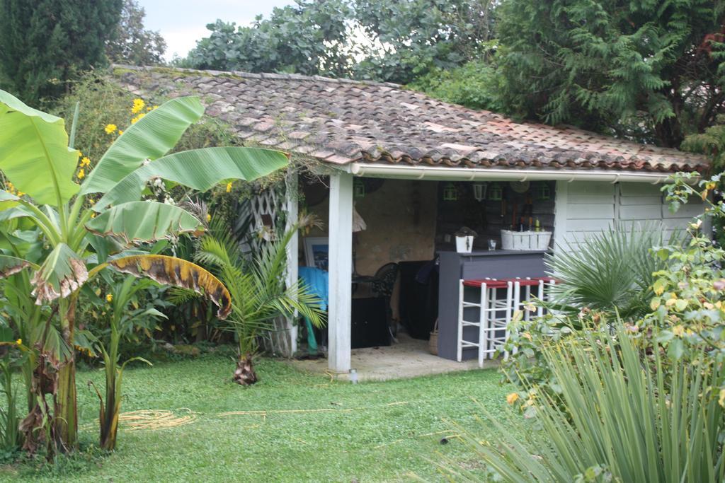 Le Domaine De La Lezardiere B&B Espiet Kültér fotó