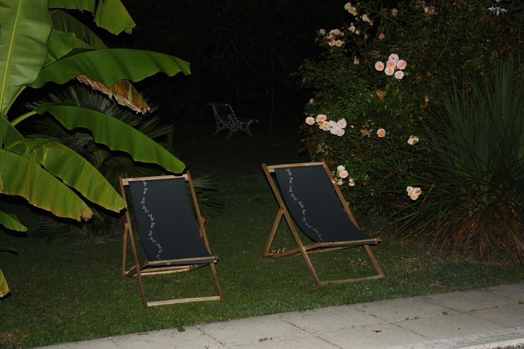 Le Domaine De La Lezardiere B&B Espiet Kültér fotó